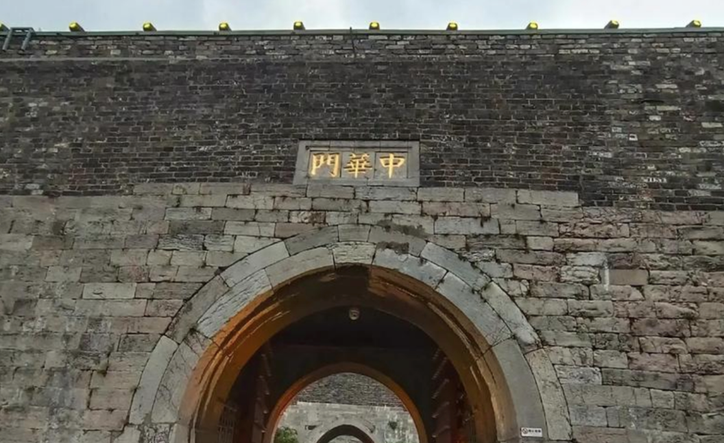 March 21st-26th|Teacher Yuan Tengfei takes you to the south of the Yangtze River, through the mist of history, and feel the changes of the times!