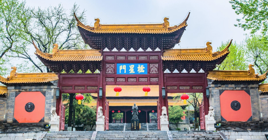 March 21st-26th|Teacher Yuan Tengfei takes you to the south of the Yangtze River, through the mist of history, and feel the changes of the times!
