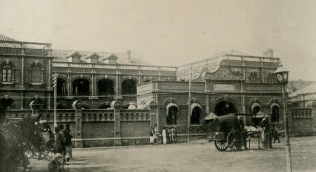 May 11, 2025|Traveling in Shenyang-Rowing Captain: Using Zhang Zuolin’s standards to hold Zhang Xueliang to is indeed a bit beyond the scope