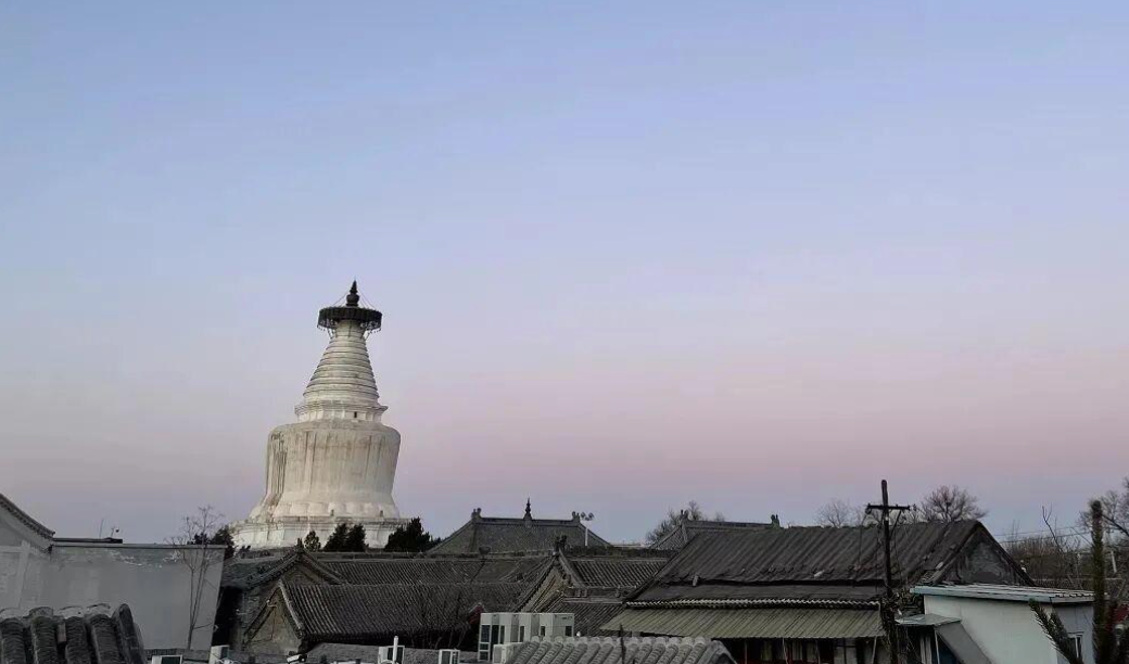 2025年11月16日｜循游北京：和袁腾飞老师一起逛白塔寺+历代帝王庙，给你讲述古刹背后的故事
